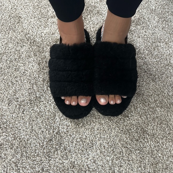 Ugh Fluff Yeah Slippers 9 - Picture 2 of 3
